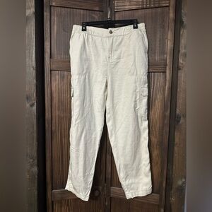 Women’s  Wonderly Cream baggy Cargo Pants size medium